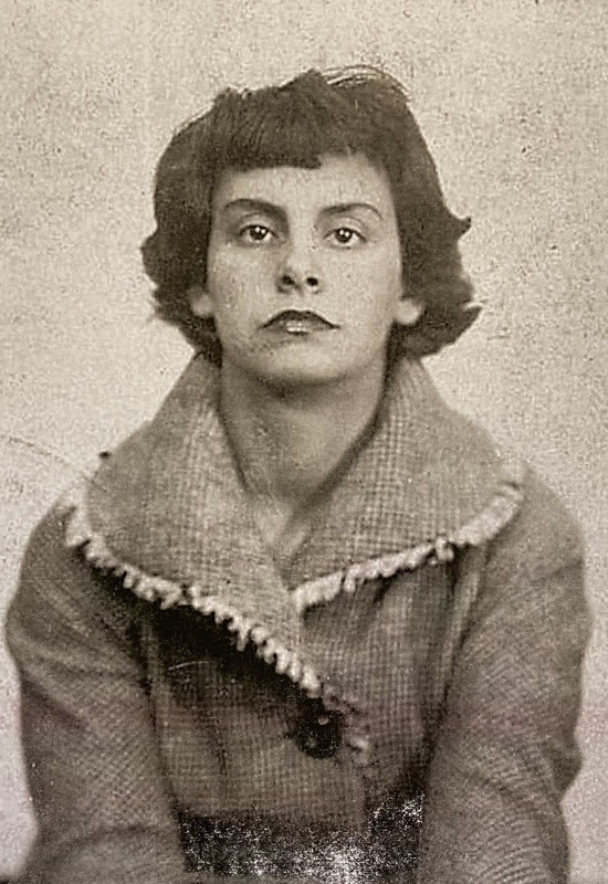 Gladys Castelvecchi, circa 1950