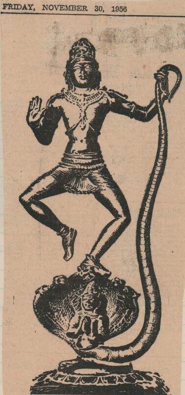 Hombre y serpiente. India, 1956-1957