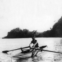 Quiroga navegando en el Paraná, 1926