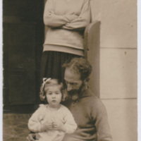 María Elena Bravo, Quiroga y su hija, 1929-1930.jpg