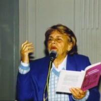 Gladys Castelvecchi leyendo Ejercicios de castellano 
