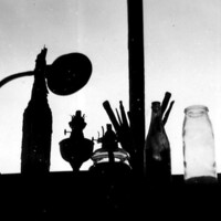 [Contraluz y botella], foto de Ibero, circa 65